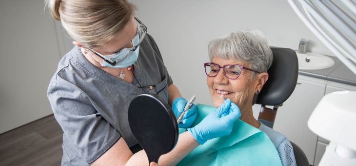 Haaveiletko kauniin valkoisista hampaista?