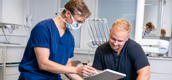 Kruunut, sillat ja proteesit – mitä niillä tarkoitetaan hampaiden hoidossa?